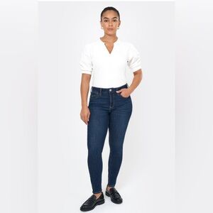 Blue cutesy skinny jeans